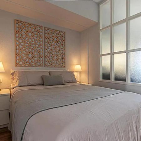 Encantador Apartamento En Primera Linea De Playa Benalmádena Exterior foto